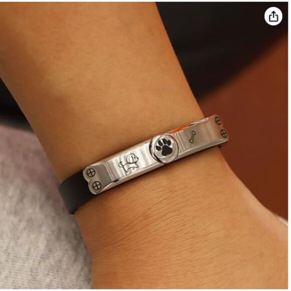 Genuine Leather Dog Paw Bracelet Men Women - Picture 2 of 5